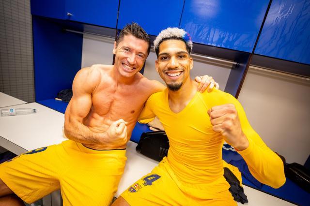 开云官网登录-巴萨夺冠之最佳射手,莱万弥补了梅西留下的真空